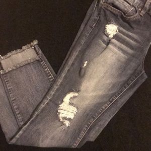 Distressed Ankle Jeans 👖 By DollHouse Size 13